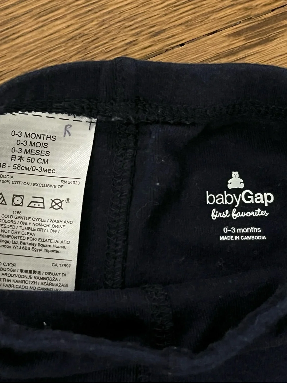 Baby Gap Boys Bundle 0-3 Months Bottoms Shorts Pants Sleeper Blue Striped